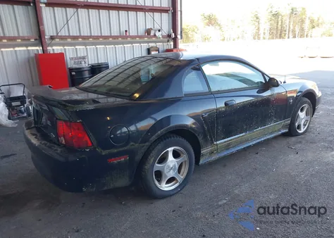 2001 Ford Mustang из США, поврежденный, VIN 1FAFP40431F263409
